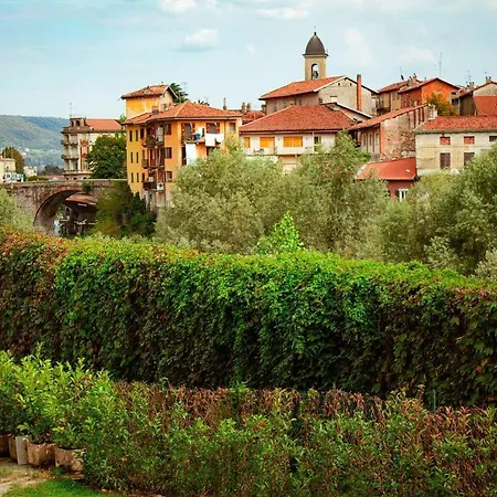 Le Del Cappello Lägenhet Ivrea