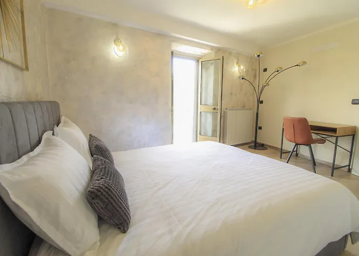 Le Del Cappello Apartamento Ivrea